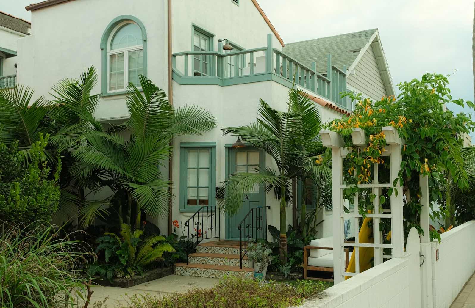 Water Damage Restoration Long Beach CA Company | Water Damage Restoration Services Long Beach CA | Mold Remediation Long Beach